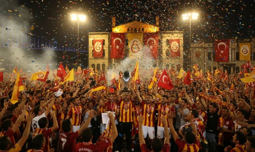 Aslanın Yeni Zafer Gecesi İstanbul’u Sardı